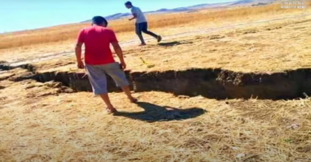 OTVORILA SE ZEMLJA, UDARIO SNAŽAN POTRES, UNIŠTENE KUĆE: Stigle prve informacije