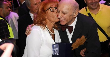 Tozovac poslije 40 godina ljubavi s Mimom STAO NA LUDI KAMEN: Ovako je shvatio da je ONA PRAVA, 1.DETALJ će vas raznježiti