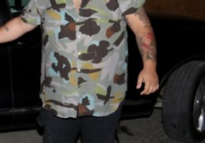 DARKO LAZIĆ SMRŠAO 60 KG I SKINUO VIŠAK KOŽE, NEMA GRAM SALA! KOŽA UTEGNUTA, KAO DA NIJE BIO DEBEO: Jedna namirnica mu pomaže da smrša!