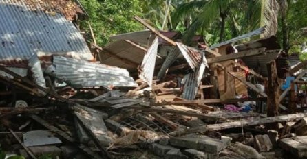 RAZORAN ZEMLJOTRES UNIŠTIO SVE, NAROD BJEŽAO IZ KUĆA: Ima mrtvih i povrijeđenih, STIGLE PRVE INFORMACIJE