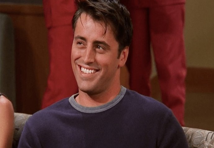 DOBRO SE ZAPUSTIO Prelijepi Joey iz 'Prijatelja' ni blizu nije više kakav je bio: Glumac je naprosto neprepoznatljiv!