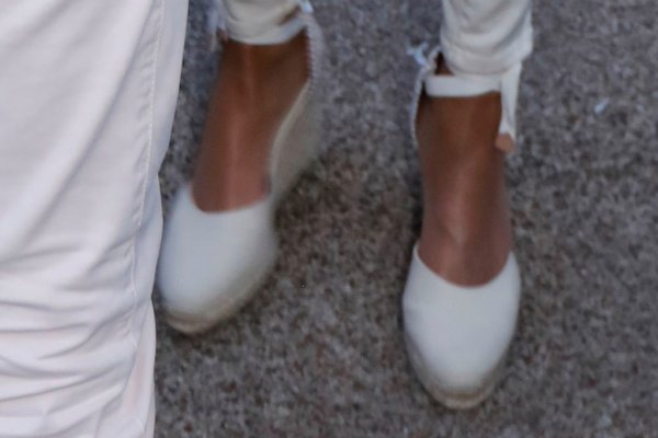 brigitte-macron-sandals-shoes-platform