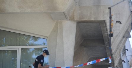 PRVE SLIKE ISPRED ZGRADE GDJE JE ŽENA PALA SA MALIM DJETETOM: Na mjestu mrtva, A EVO U KAKVOM JE STANJU DJEČAK