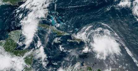 STIŽE STRAHOVITA OLUJA I NOSI SVE PRED SOBOM, OVAJ DIO DRŽAVE JE PRVI NA UDARU: Evo šta će se desiti do KRAJA DANA