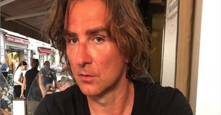 ŽARILA JE I PALILA ESTRADOM 90-ih, OVA PJEVAČICA JE PRVA ŽENA ŽELJKA MITROVIĆA: Evo kako ona danas izgleda, LIJEPA PLAVUŠA (FOTO)