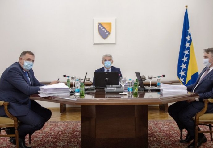 Predsjedništvo usvojilo zajedničku izjavu o očuvanju mira u BiH