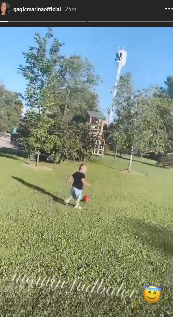 07f625a2aa96d7eb026f18e92190b835