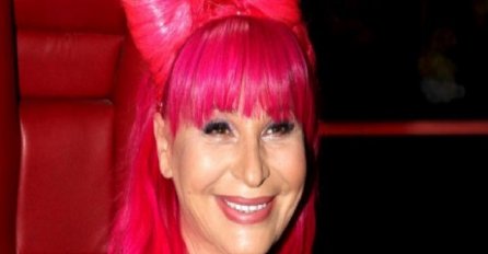 OSVAJALA JE SVOJIM ATRAKTIVNIM IZGLEDOM: Ovako je Zorica Brunclik izgledala prije nego što se ofarbala u ružičasto NEMA ŠANSE DA BISTE JE PREPOZNALI 