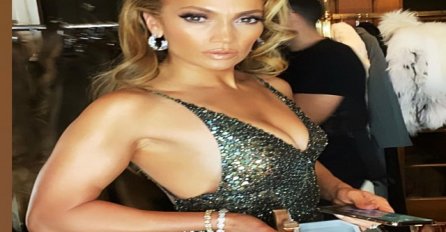 OTKRIVENA TAJNA MLADOLIKOG IZGLEDA POZNATE PJEVAČICE: Jennifer Lopez OVAKO izgleda bez šminke  FANOVI NE MOGU DA VJERUJU 