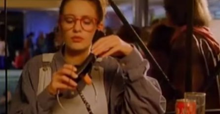 PRIJE 28 GODINA JE GLUMILA MARIJU U FILMU "MI NISMO ANĐELI": Evo kako danas izgleda, VIŠE JE NIKO NE ANGAŽUJE ZBOG OVOG (FOTO)