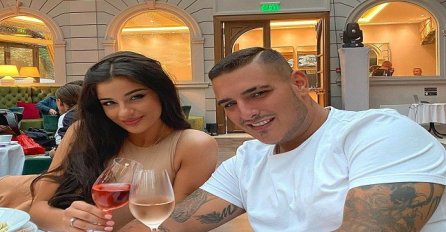 DARKO LAZIĆ SMRŠAO PA SE SKINUO U KUPAĆI: Cijela plaža zinula u njegovo tijelo, NIKO NE MOŽE DA VJERUJE DA SAD OVAKO IZGLEDA (FOTO)