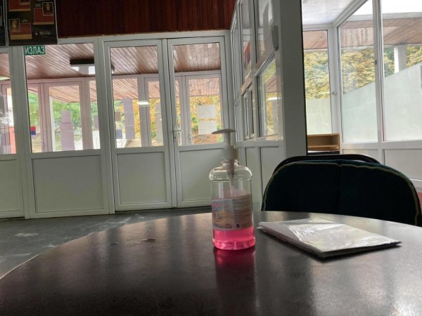 118707352-329838558214011-3045157718725949514-n-1000x0