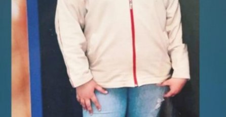 ZNATE LI KO JE DJEVOJČICA SA SLIKE, DANAS JE NAJVEĆA BOMBETINA NA ESTRADI: Niko ne može da vjeruje da je OVAKVA BILA! (FOTO)