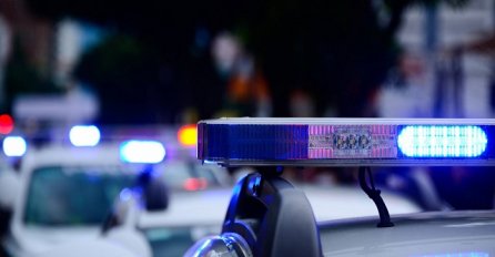  TUČA SUPRUŽNIKA U KAFANI: Napili se, a onda ga žena izbola nožem pošto nisu mogli da se dogovore KO ĆE DA NAHRANI MAČKE