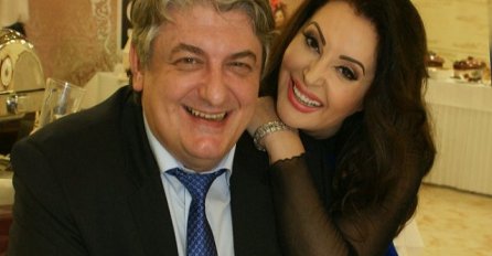 VEĆ DVADESET GODINA JE S NJIM U BRAKU, Ali niko nije vidio njihovu glavnu fotografiju: Dragana Mirković od sreće sva sjaji