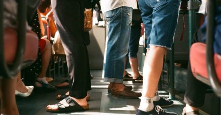 Dokazi o širenju korone zrakom: Putnik zarazio gotovo pola autobusa