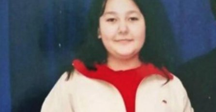 OVA BUCKA JE DANAS NAJZGODNIJA SRPSKA PJEVAČICA: Niko nije pogodio KO JE ONA! PREPOZNAJETE LI JE?