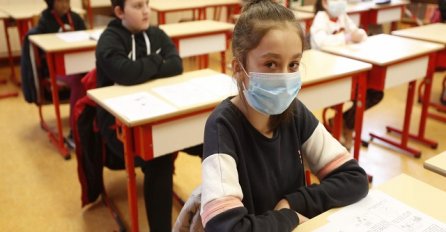 Zbog neodgovornog ponašanja slijede sankcije: PODNIJETA PRIJAVA PROTIV RODITELJA jer su poslali u školu dijete koje ima koronu