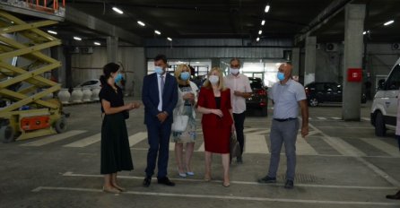 Novalić, Milićević i Đapo obišli novoizgrađeni poslovni objekat u Mostaru