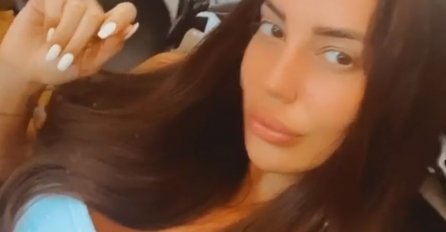 EVO KAKO IZGLEDA U 5. MJESECU TRUDNOĆE - isplivala slika sa trudničkim stomakom: ODUŠEVILA SVE NA DRUŠTVENIM MREŽAMA (FOTO)