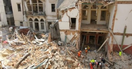 U ruševinama u Bejrutu više nema znakova života