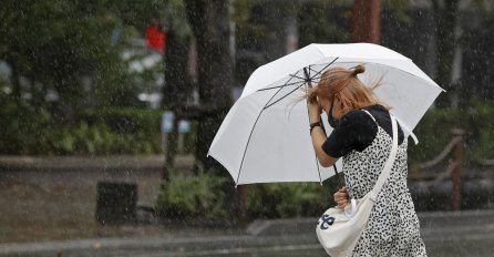 NEVRIJEME U DRŽAVI, IMA POVRIJEĐENIH, DOMAĆINSTVA OSTALA BEZ STRUJE:  Oglasili se nadležni organi, najgore tek slijedi?