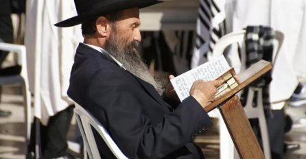 NAJVEĆA KRIZA OD DRUGOG SVJETSKOG RATA: Danski Židovi uznemireni zbog nove zabrane u vezi s obrezivanjem maloljetnika