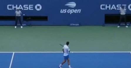 OVAJ SNIMAK SMO SVI ČEKALI! EVO KAKO JE NOVAK ĐOKOVIĆ POGODIO SUDIJU: Traži se samo jedno, OVO JE SKANDAL (VIDEO)