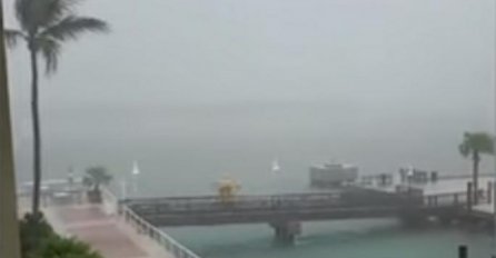 SILA BOGA NE MOLI! STRAŠNA OLUJA DIVLJA DRŽAVOM, A SUTRA SE OČEKUJE NAJGORE: Oglasili se nadležni organi, HITNO JE