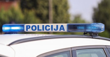 ISTRČALA NA KOLOVOZ Četvorogodišnja djevojčica poginula u saobraćajnoj nesreći