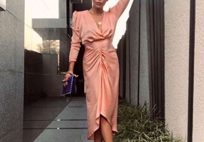 ANA NIKOLIĆ SMRŠALA, SAMA KOST I KOŽA, PROCURILA SLIKA U KUPAĆEM KOSTIMU: Zgadit će vam se ovaj PRIZOR