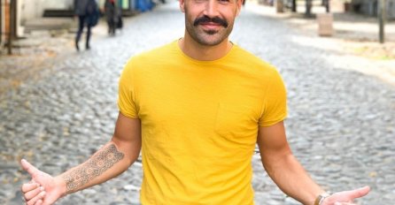 ŠOK PRIZOR, OBRIJAO SE KENAN TAHIROVIĆ, NE LIČI NA SEBE: Čudan u licu, A TEK KOSA (FOTO)