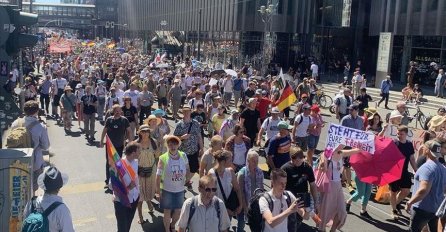 PROTEST U BERLINU: Demonstranti traže da EU otvori granice za migrante
