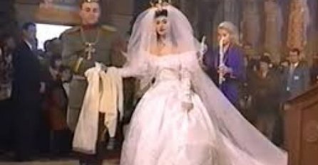 ŠOK DETALJ NA DNU POZIVNICE ZA ARKANOVO I CECINO VJENČANJE: Godinama niko nije primijetio - POGLEDAJTE ŠTA PIŠE (FOTO)