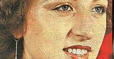 KO JE LJEPOTICA SA SLIKE? SVI JE DOBRO ZNATE: Imala je tanke obrve, sitne lokne, A DANAS IZGLEDA POTPUNO DRUGAČIJE -ŠOK!