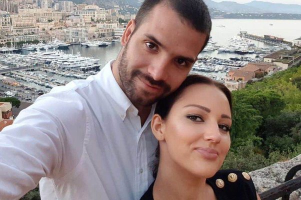 aleksandra-prijovic-zapalila-instagram-belom-haljinom-poklon-za-rodjendan-filipa-zivojinovica-rasplakao-sve-zene-foto-759212575