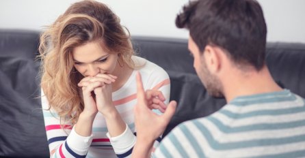 UZALUD SE TRUDITE, LJUBAV JE NESTALA! Ovo su znakovi da muškarcu VIŠE NIJE STALO DO VAS