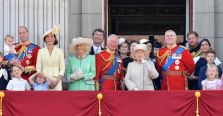 STIŽE BEBA, KRALJEVSKA PORODICA OBJAVILA SRETNE VIJESTI: Čestitke samo pristižu, ZVANIČNO JE!