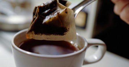 ČAJ UOPŠTE NIJE ZDRAV AKO GA OVAKO SKUHATE: Cijelog života ovaj napitak spremamo pogrešno!