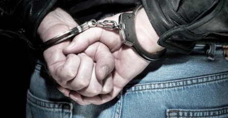 POKUŠALA SAKRITI KOKAIN? Privedena medicinska sestra, policajci prilikom pretresa pronašli drogu u bolnici