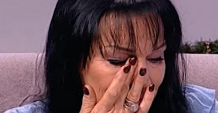 NEPOKRETNA! MIJENJAJU JOJ PELENE I HRANI SE NA SLAMČICU: Potresni DETALJI iz života Goce Božinovske 