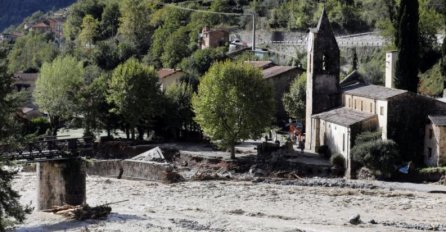 KATAKLIZMA, IMA MRTVIH! SILOVITO NEVRIJEME POGODILO DRŽAVU: Sve potopljeno i porušeno, DRAMATIČNI PRIZORI 