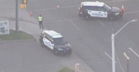 U STRAVIČNOJ NESREĆI 18 MRTVIH Težak sudar traktora, kombija i automobila