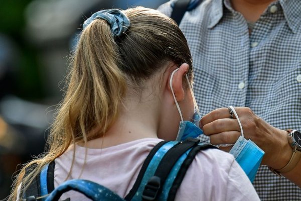 dete-maska-koronavirus-1-830x553