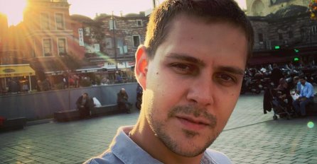 Miloša Bikovića djevojka ISTETOVIRALA NA ZADNJICI, a on se oduševio: "Dobro sam prošao..."