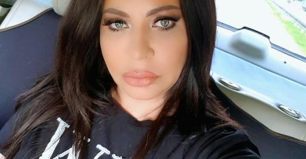 STOJA PRVI PUT RAZLJUTILA FANOVE: Pjevačica se požalila, a onda od komentara koje je dobila nije mogla da dođe sebi (FOTO)