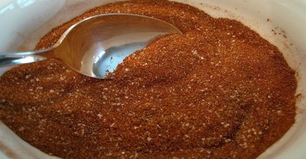 ZOVU GA UBICA SALA, UZMITE SAMO JEDNU KAŠIKU DNEVNO: Za mjesec dana ćete se PREPOLOVITI, KILOGRAMI LETE KAO LUDI 