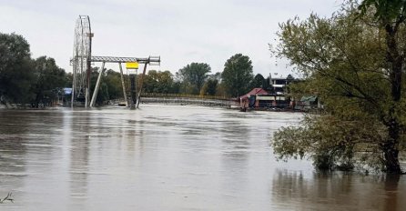 HITNO SAOPŠTENJE KRIZNOG ŠTABA, PRIJETE VELIKE POPLAVE: Ovaj grad je na udaru, NOVE INFORMACIJE