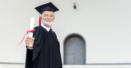 Diplomirao u 96. godini i i poručio kako "ne želi stati"