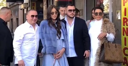 ĐANI DANAS ŽENI SINA, KAD VIDITE MLADU IZVRNUT ĆETE SE SA STOLICE: Ovakav stajling Srbija ne pamti, A TEK MLADOŽENJA! (FOTO)